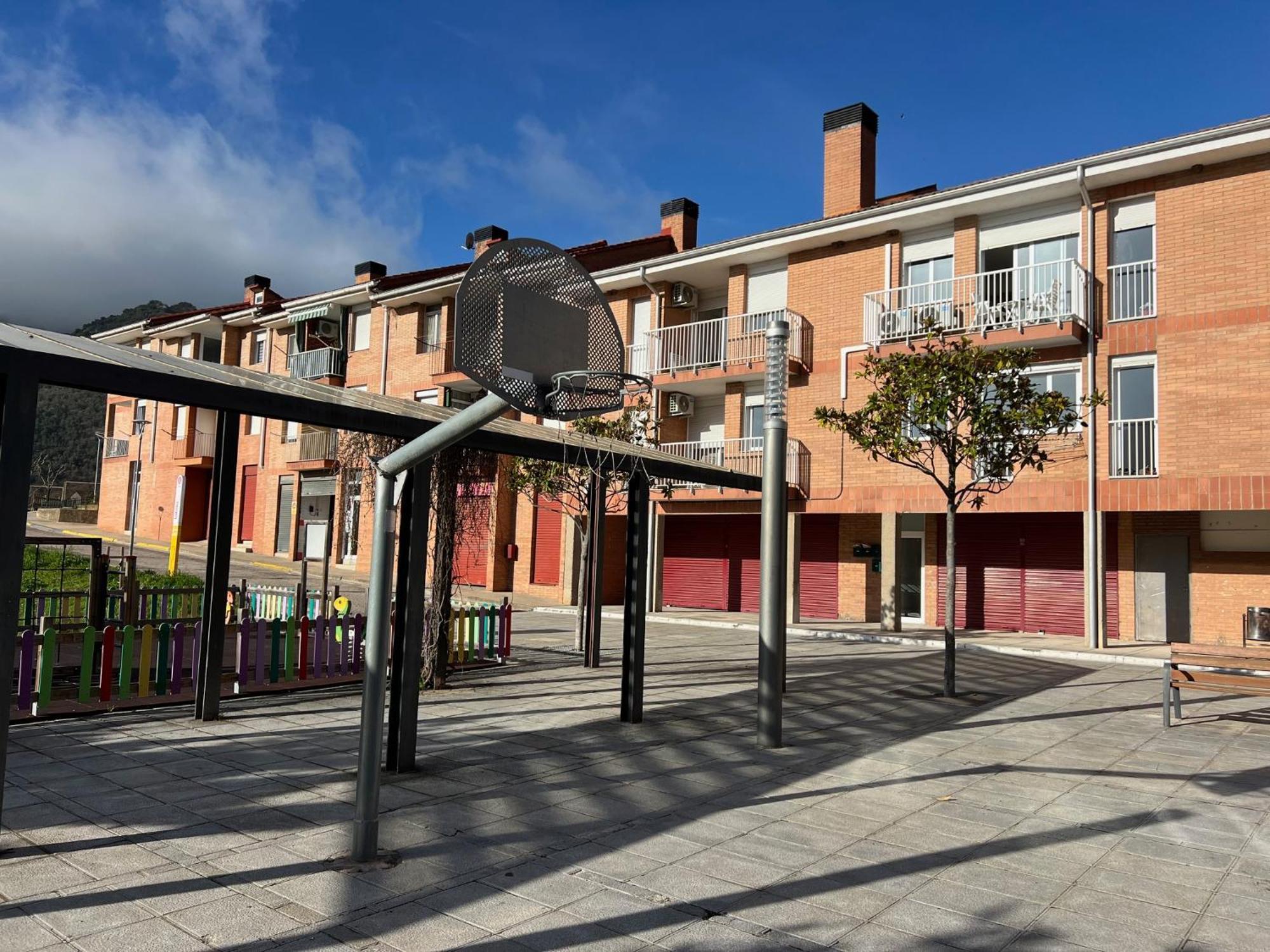 Apartament Reformat Al Bergueda 6P Sant Jordi de Cercs Dış mekan fotoğraf